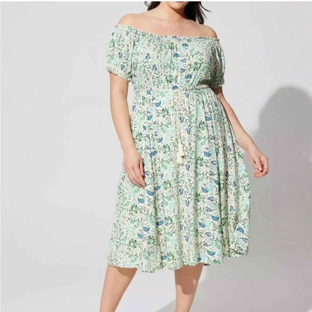 Torrid Off-Shoulder Midi Dress 3X Short Sleeves Ditzy Floral Cottagecore Peasant - Picture 1 of 14